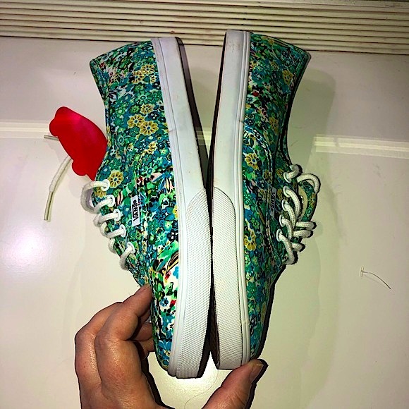 Vans Off the Wall “Ditsy Floral” in Pool Green Size 8 NWT - Picture 6 of 8